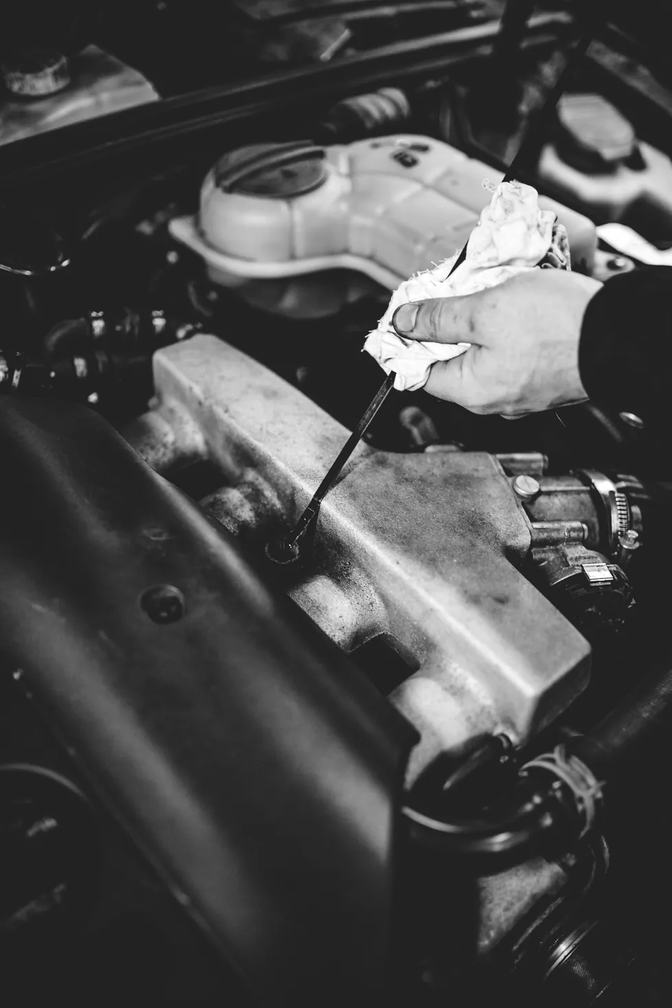 Zahnriemenwechsel in der KFZ-Werkstatt AutoService Sengbusch Stralsund