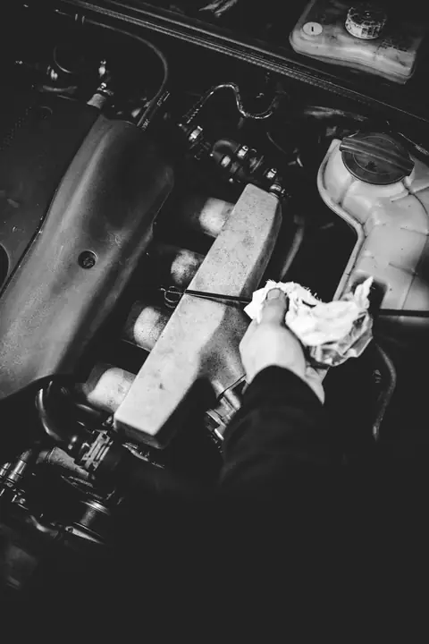 Inspektion und HU/AU-Vorbereitung in der KFZ-Werkstatt AutoService Sengbusch